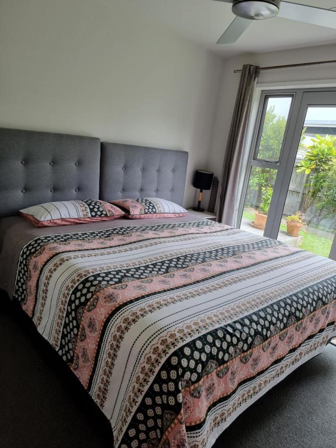 Cosy Mangawhai House Екстериор снимка